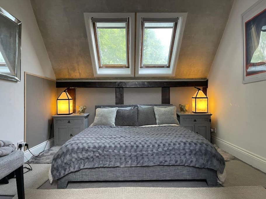 Stylish 2-Bed Cottage With Secure Parking Winforton Exterior foto